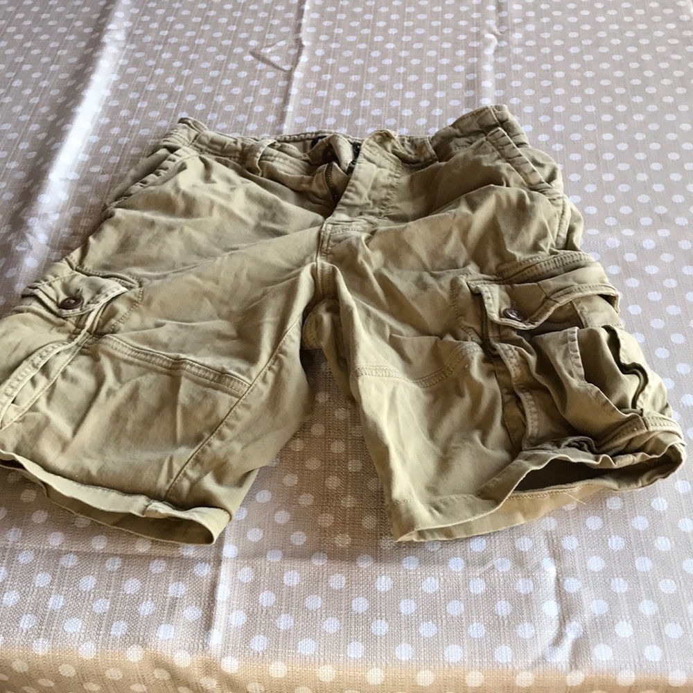 American eagle extreme flex cargo shorts